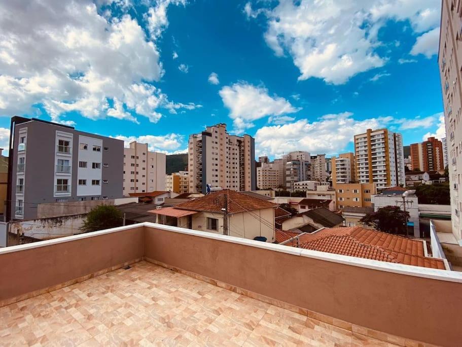 Casa Unica E Moderna Centro Villa Poços de Caldas Exterior foto